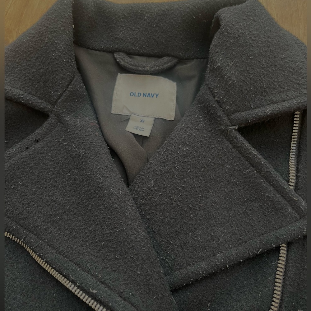 Old Navy Women’s Black Coat - Picture 7 of 8